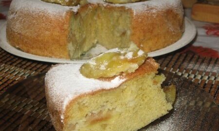 Шарлотка в мультиварке