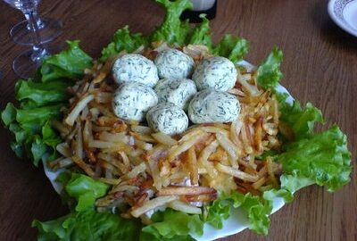 Салат "Гнездо глухаря"