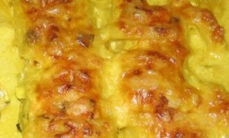 Запеченная картошечка в обалденном соусе