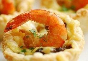 Корзиночки с грибами и креветками