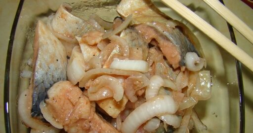 Сельдь, маринованная по-корейски
