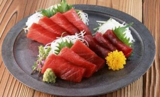 Мясо по-японски сырое