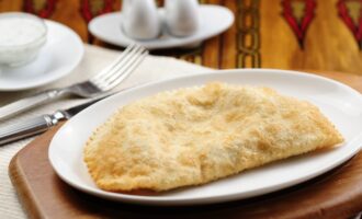 Чебуреки с грибами