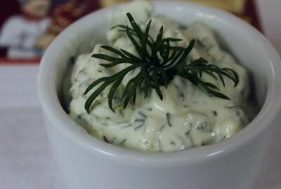Соус с солеными огурцами