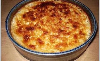 Каравай из риса с изюмом