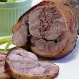 Рулька, запеченная в духовке с чесноком и специями