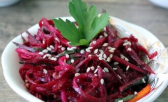 Салат «Корейские мотивы»