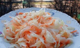 Соленая капуста с медом