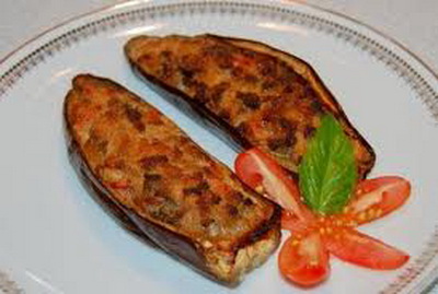 Баклажаны, фаршированные рисом