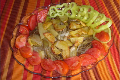 Баклажаны с картошкой запеченные