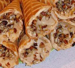 Вафельные трубочки с джемом