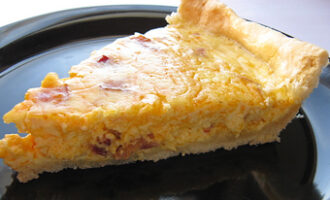 Киш Лорен с грибами и сыром