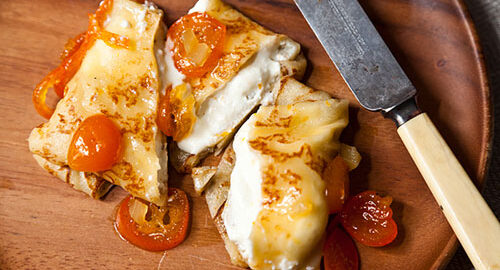 Кукурузные блинчики с творогом и кумкватом