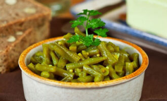 Маринованная стручковая фасоль