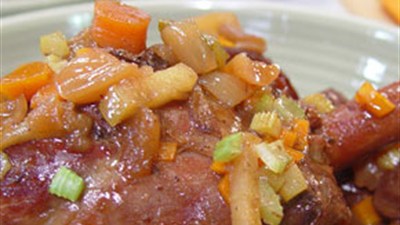 Тушеная баранина с овощами