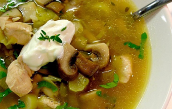 Рассольник с курицей и грибами