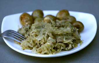 Грибы с квашеной капустой