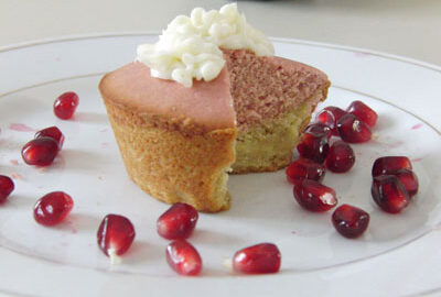 Кекс с гранатом