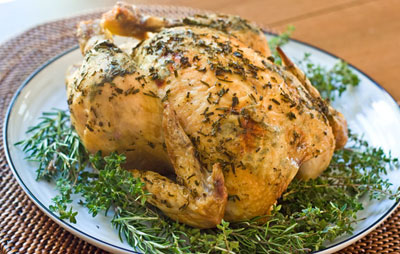 Как запечь курицу в духовке целиком без маринования
