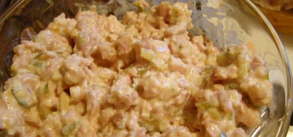 Мясной салат