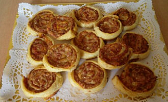 Куриные розочки в тесте