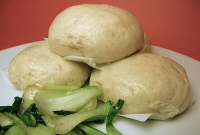 Паровые булочки с мясом и капустой