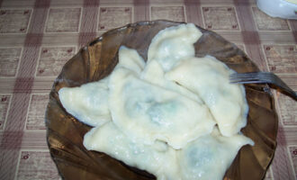 Вареники с крапивой
