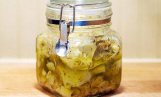 Маринованные артишоки