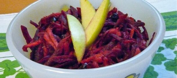 Салат из свеклы с яблоком