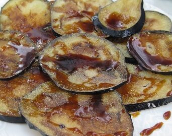 Баклажаны в медовом соусе
