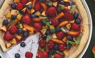 Фруктовая пицца