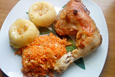 Курица, запеченная в рукаве
