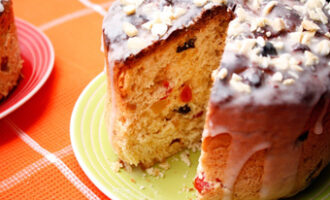 Миндальный кулич