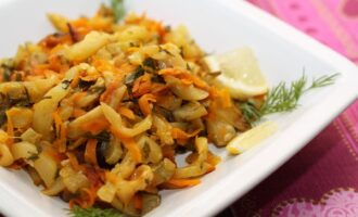 Тушеные кабачки