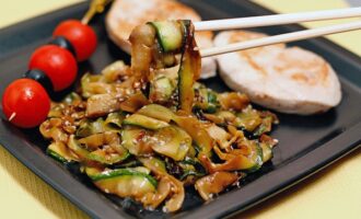 Лапша из цуккини