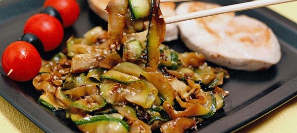 Лапша из цуккини
