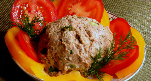 Куриный паштет с черносливом