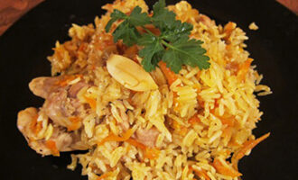 Плов из курицы в мультиварке