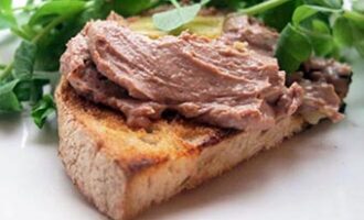 Паштет из индейки с рукколой