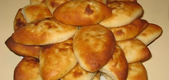 Пирожки на кефире в духовке