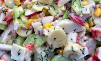 Крабовый салат с огурцом