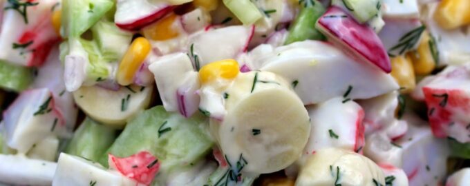 Крабовый салат с огурцом