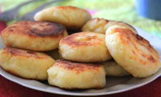 Пышные сырники