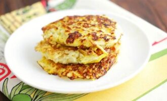 Сладкие кабачковые оладьи