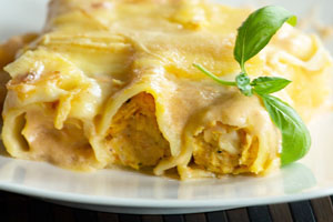 Каннеллони с курицей