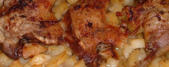 Окорочка с картошкой в духовке