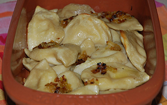 Пельмени из гречки с грибами в духовке