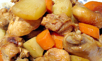 Жаркое из курицы в духовке