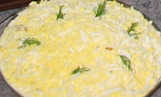 Салат с копченым окорочком и корейской морковью