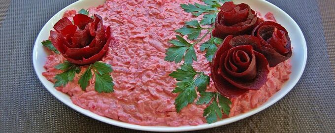 Салат из свеклы с сыром